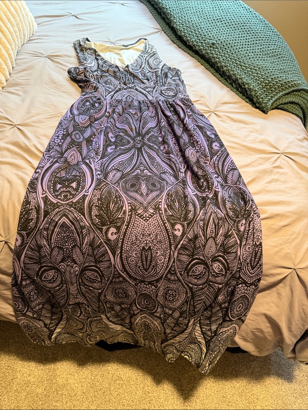 Sleeveless Purple Paisley Print Maxi Dress